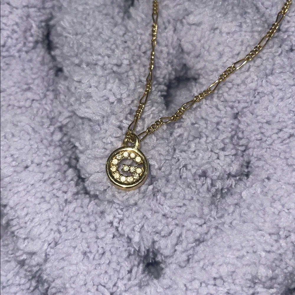 EUC Givenchy Gold Chain Necklace with Pendant